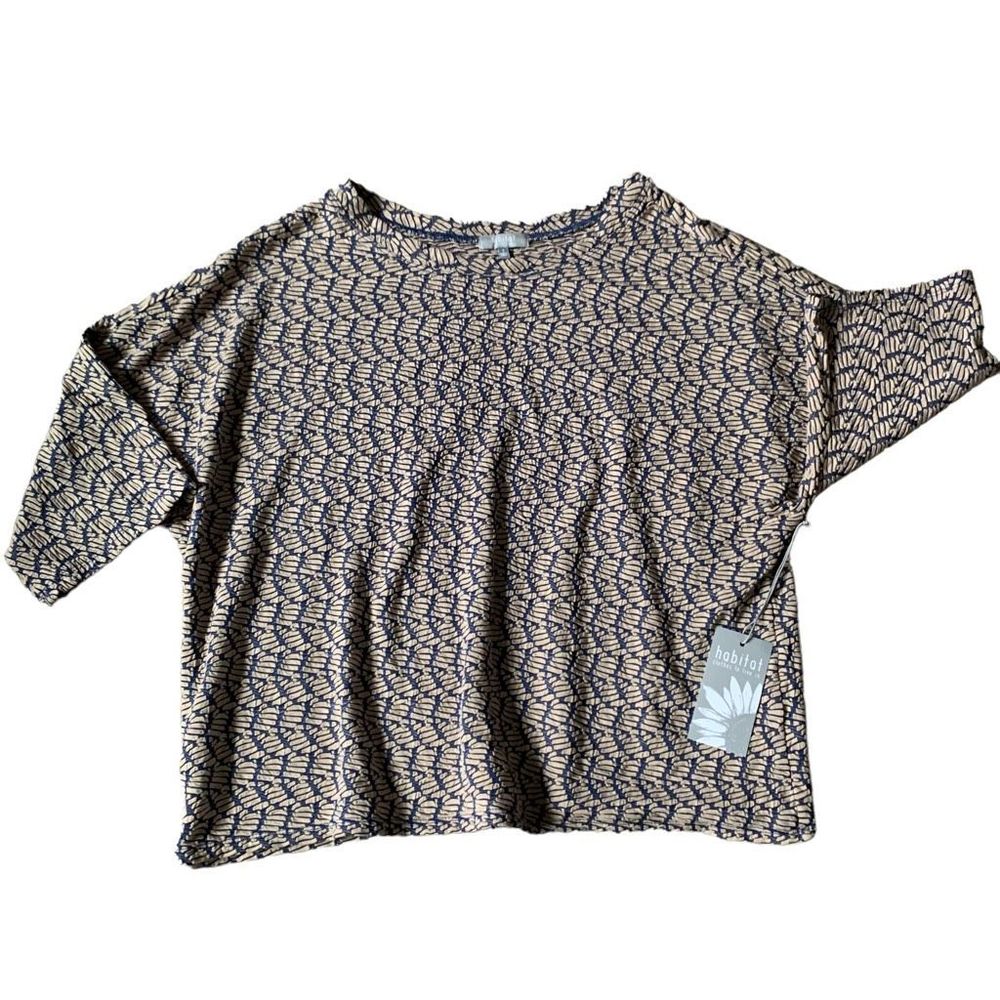 NWT Habitat Waterfront Wave Pullover Stone Blouse